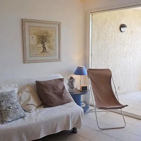 Les Marines Du Roussillon Hotel